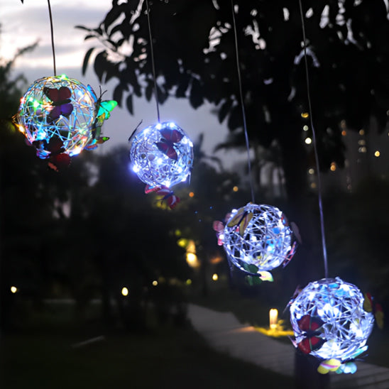 Lampe solaire extérieur en boule de papillons